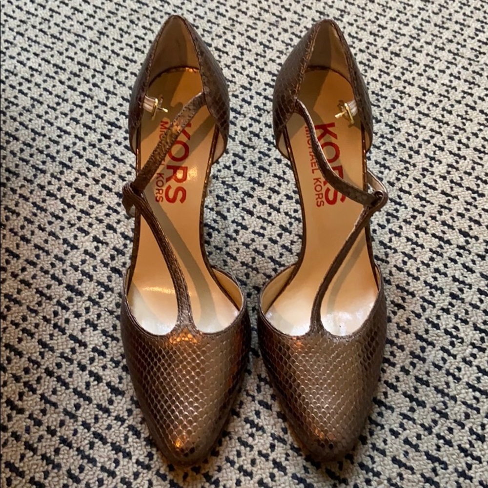 Kors Michael kors bronze shoes NWB 8.5